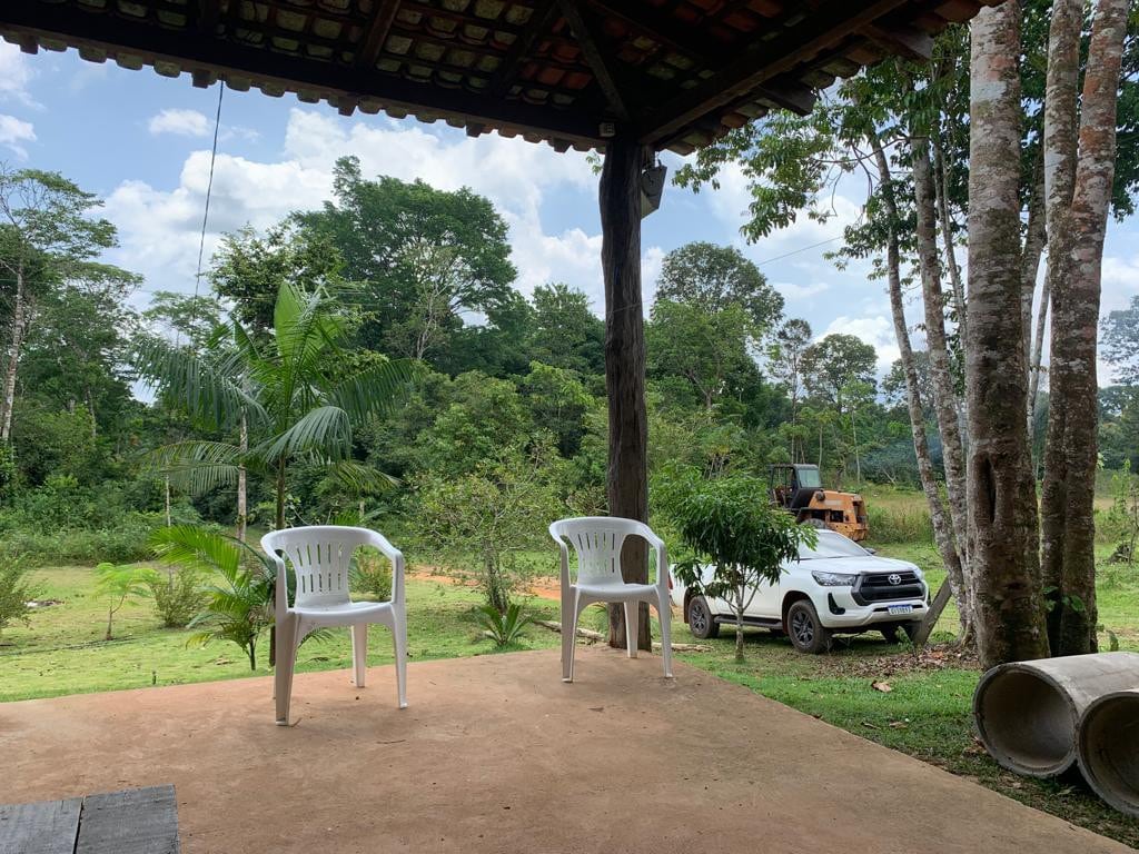 Casa no campo em Santa Isabel com Igarapé lindo