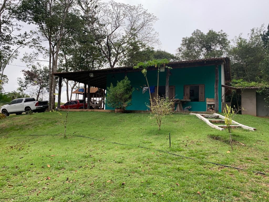 Casa no campo em Santa Isabel com Igarapé lindo