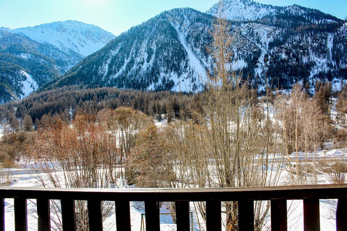 Chaleureux deux pièces avec superbe vue