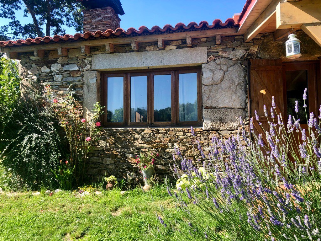 Beautiful Hideaway in the hills of trás os montes