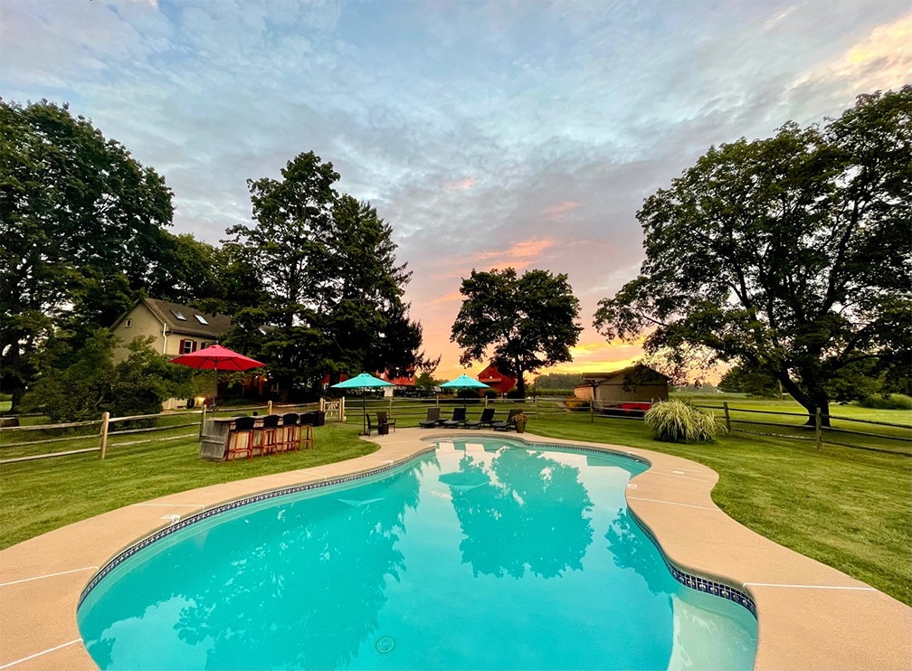 Galvanized America Inn, Bucks County-Suite Liberty