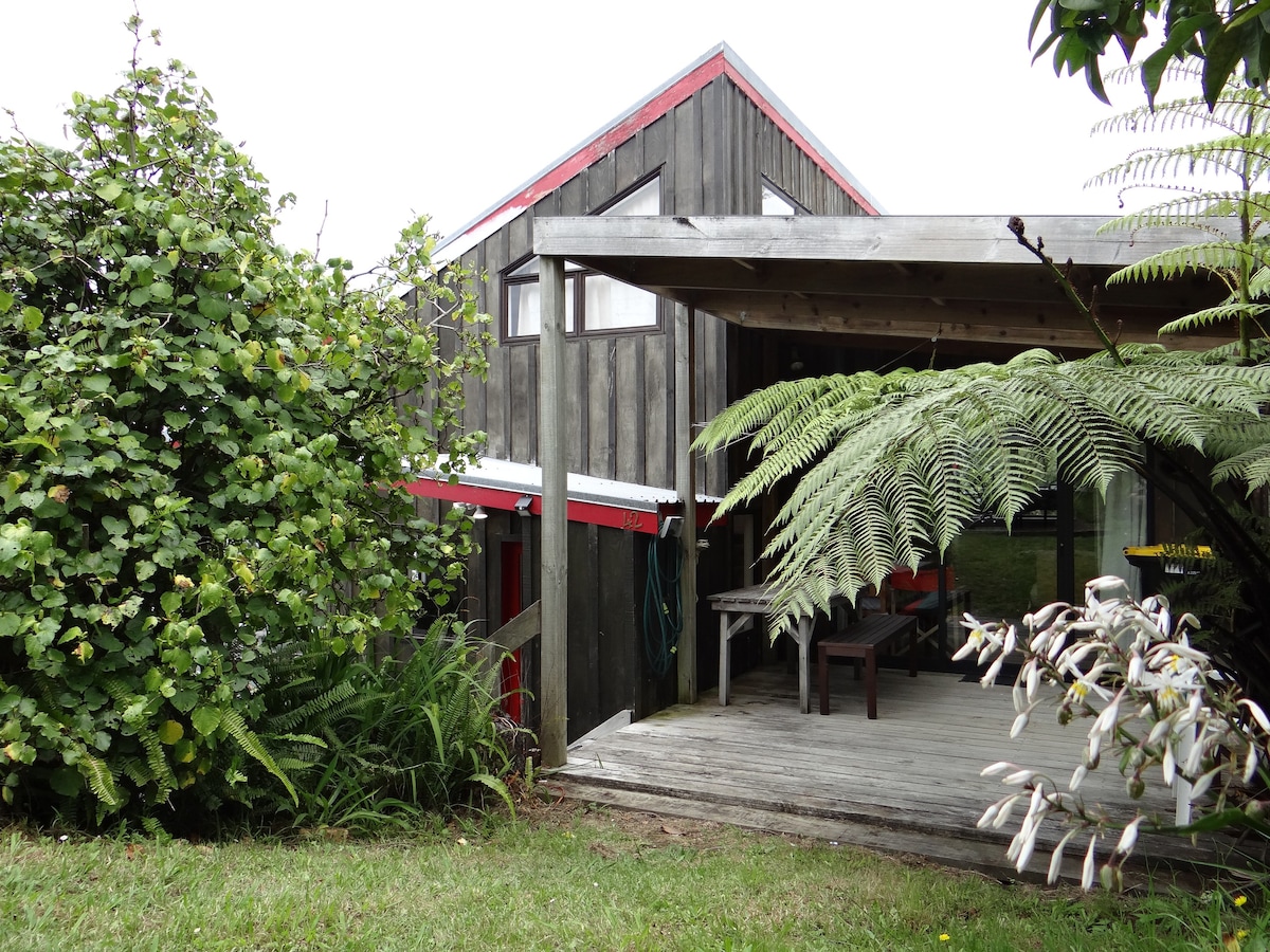 Tairua Tree House (Te Whare Rakau)