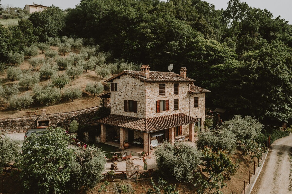Umbria | Charming estate with pool and garden