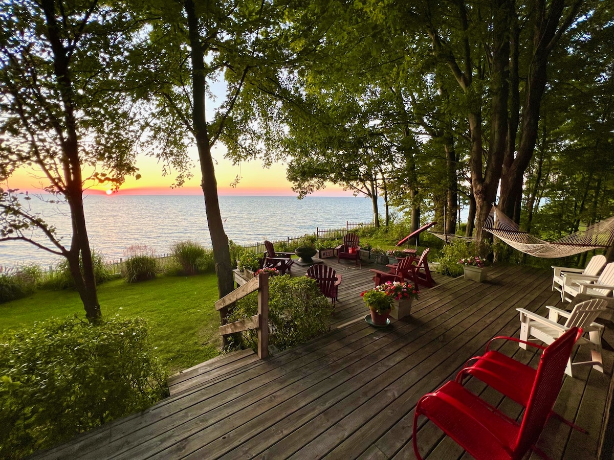 沙堡~欣赏日落美景的奇思妙想湖畔别墅！
