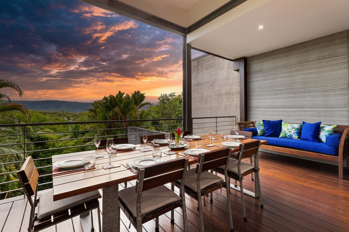 53B Murphy Street - Modern luxury in Port Douglas