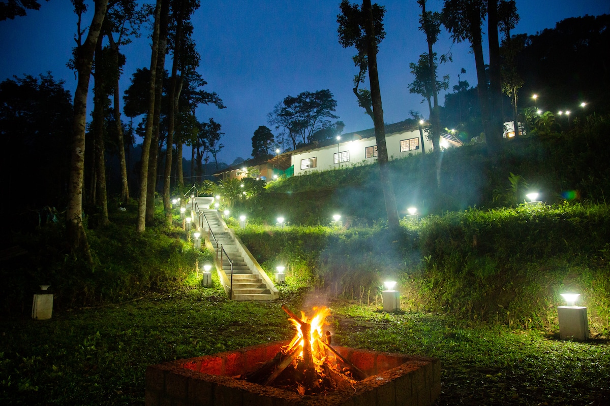 Bettathur, Coorg COTTAGE No 2 @ The Nest..