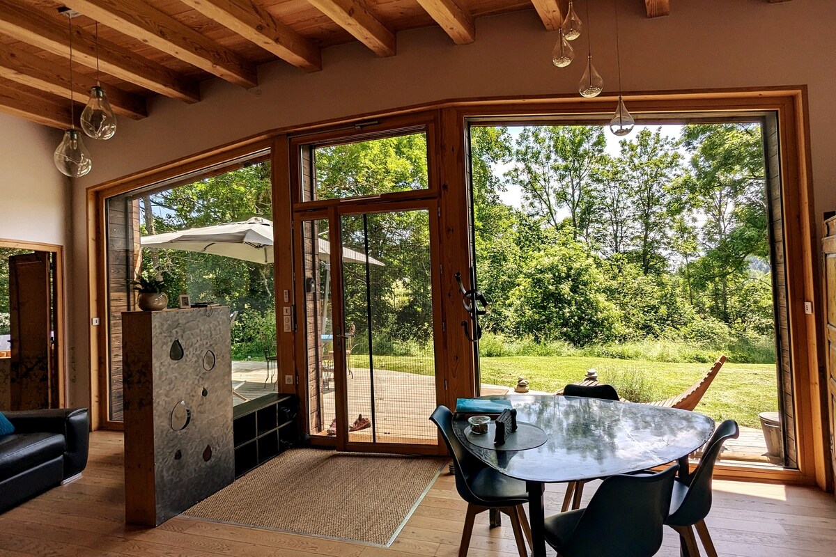 Bulles d'herbe, naturally unusual ecolodges