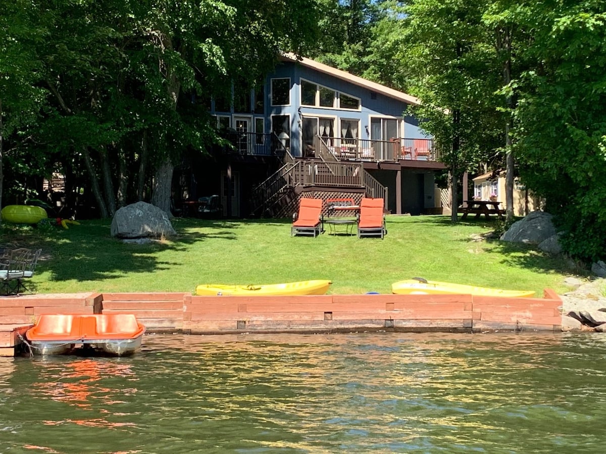 壮观的湖畔别墅-隐藏式游泳鱼皮划艇