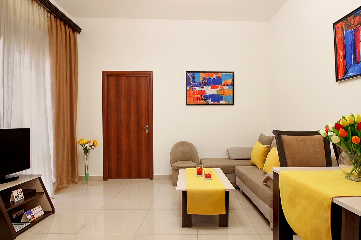1 Bedroom Apartment in Alley Residence