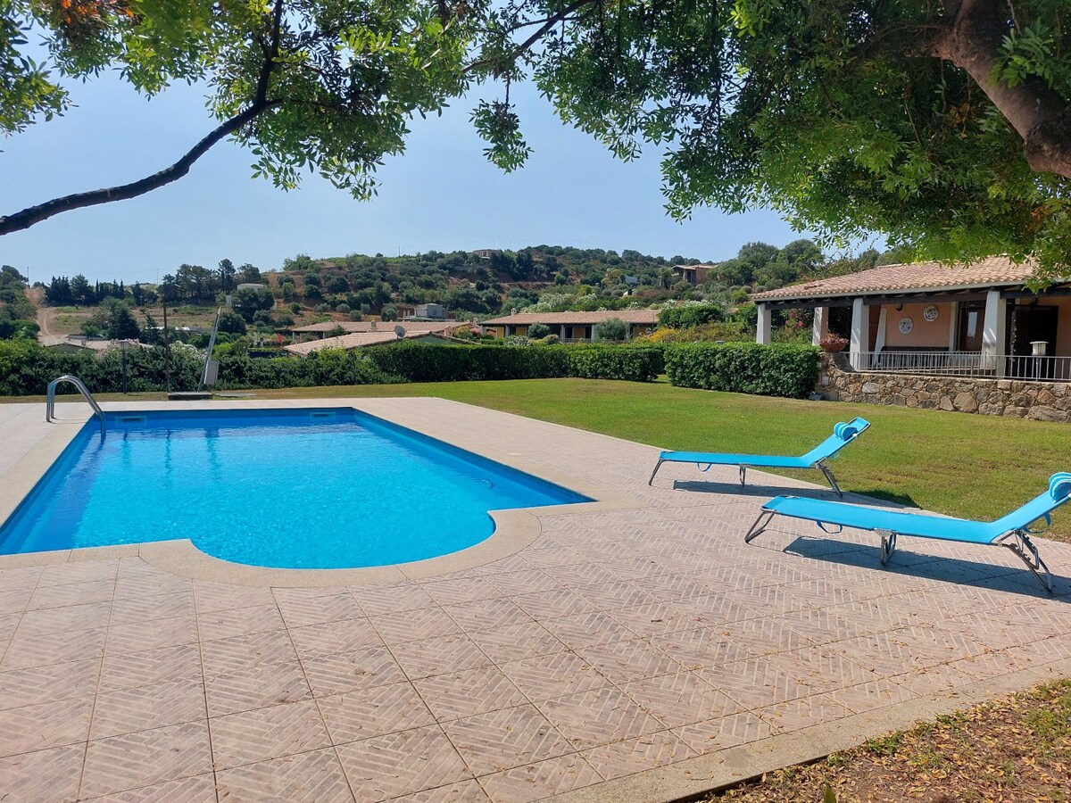 villa with pool close to the sea-sea view, 61