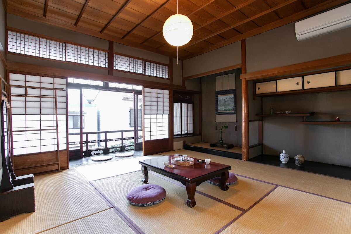 已【拥有90年的历史日式房源已拥有90年的历史】日式房间