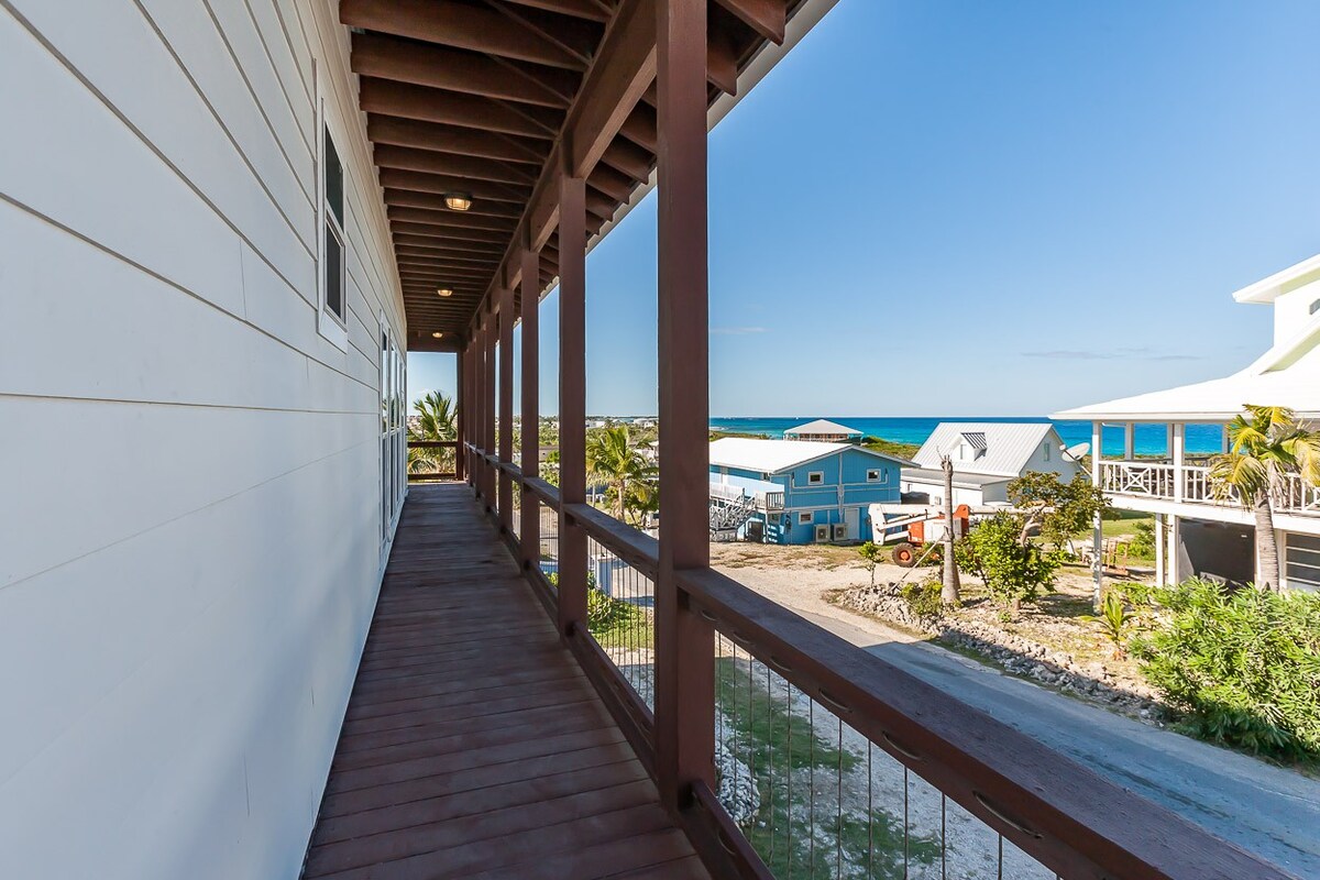 Pirate's Place on Great Guana Cay - Whole House