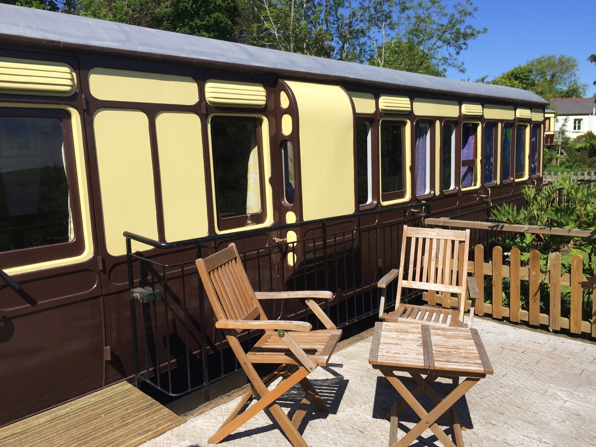 Millpool - A Victorian carriage perfect for all