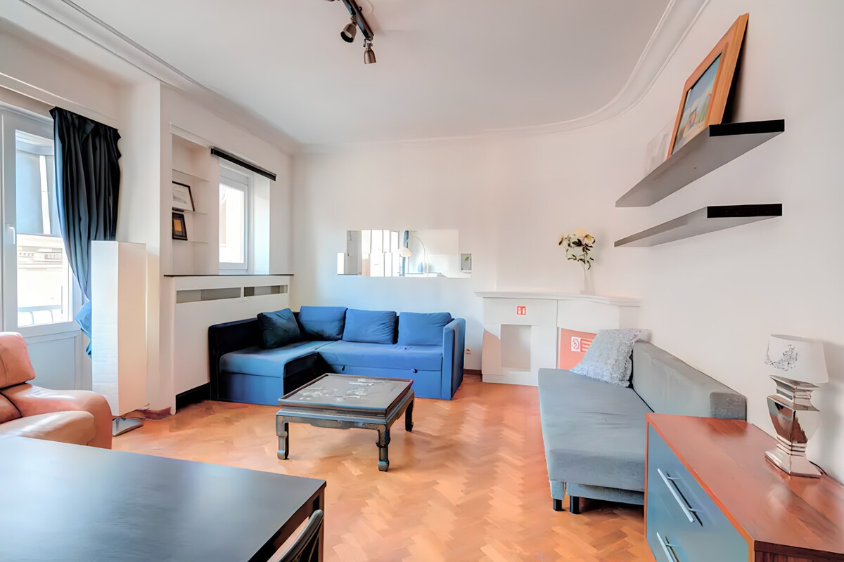 Centrally Located 1BR Apartment a Bliss in Antwerp