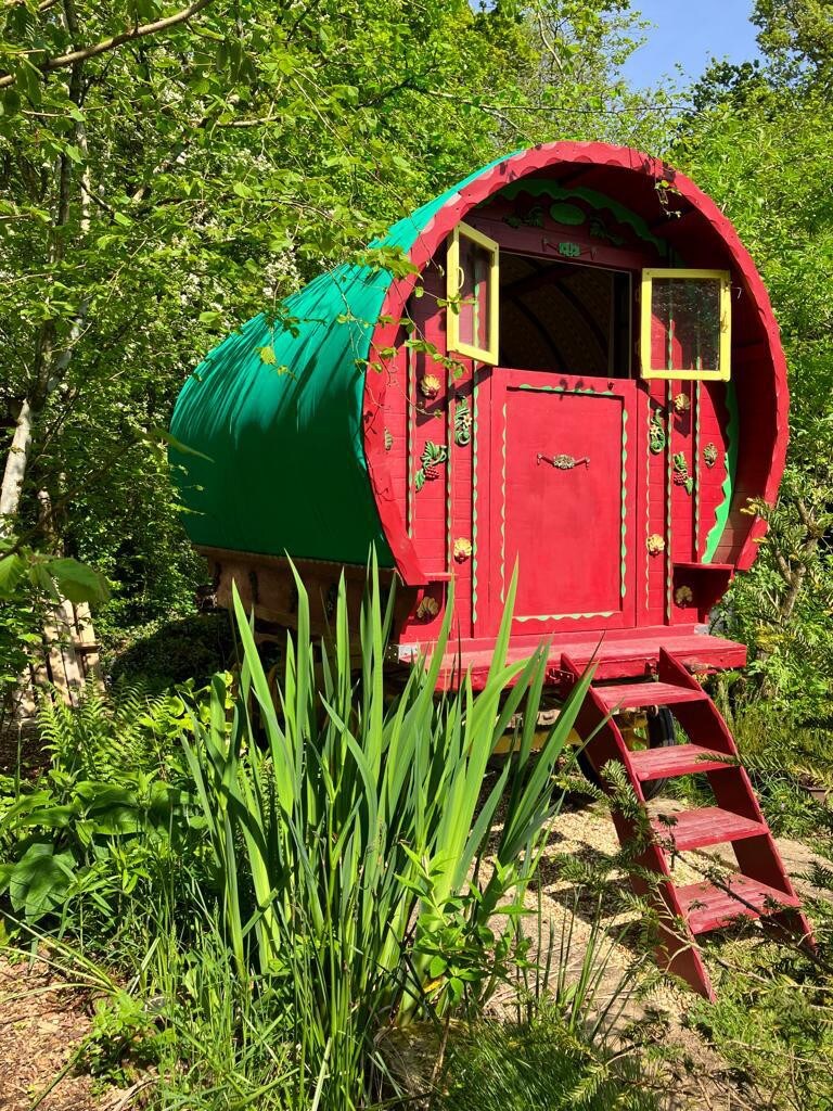 Gypsy Caravan - Rural Retreat - Wiltshire