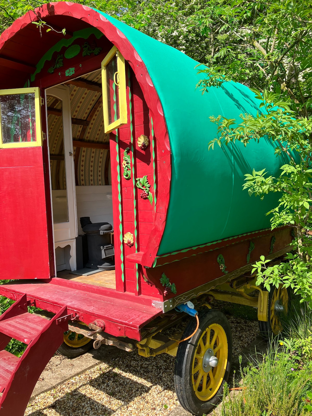 Gypsy Caravan - Rural Retreat - Wiltshire