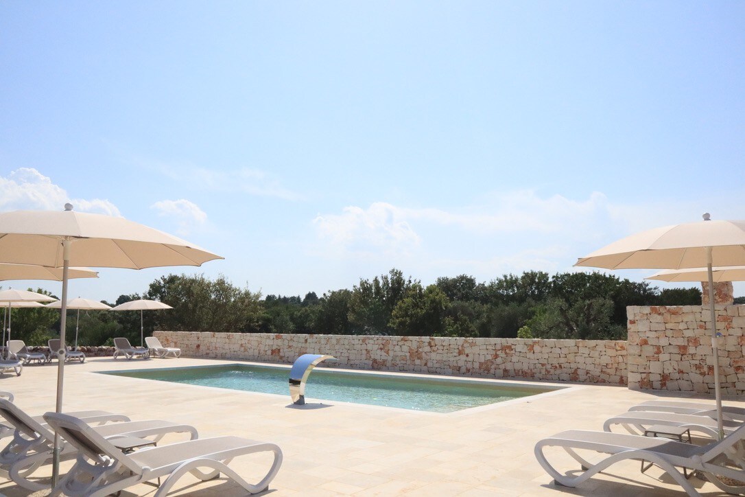 Trulli Casalina-Dimora Gardidde with swimming pool