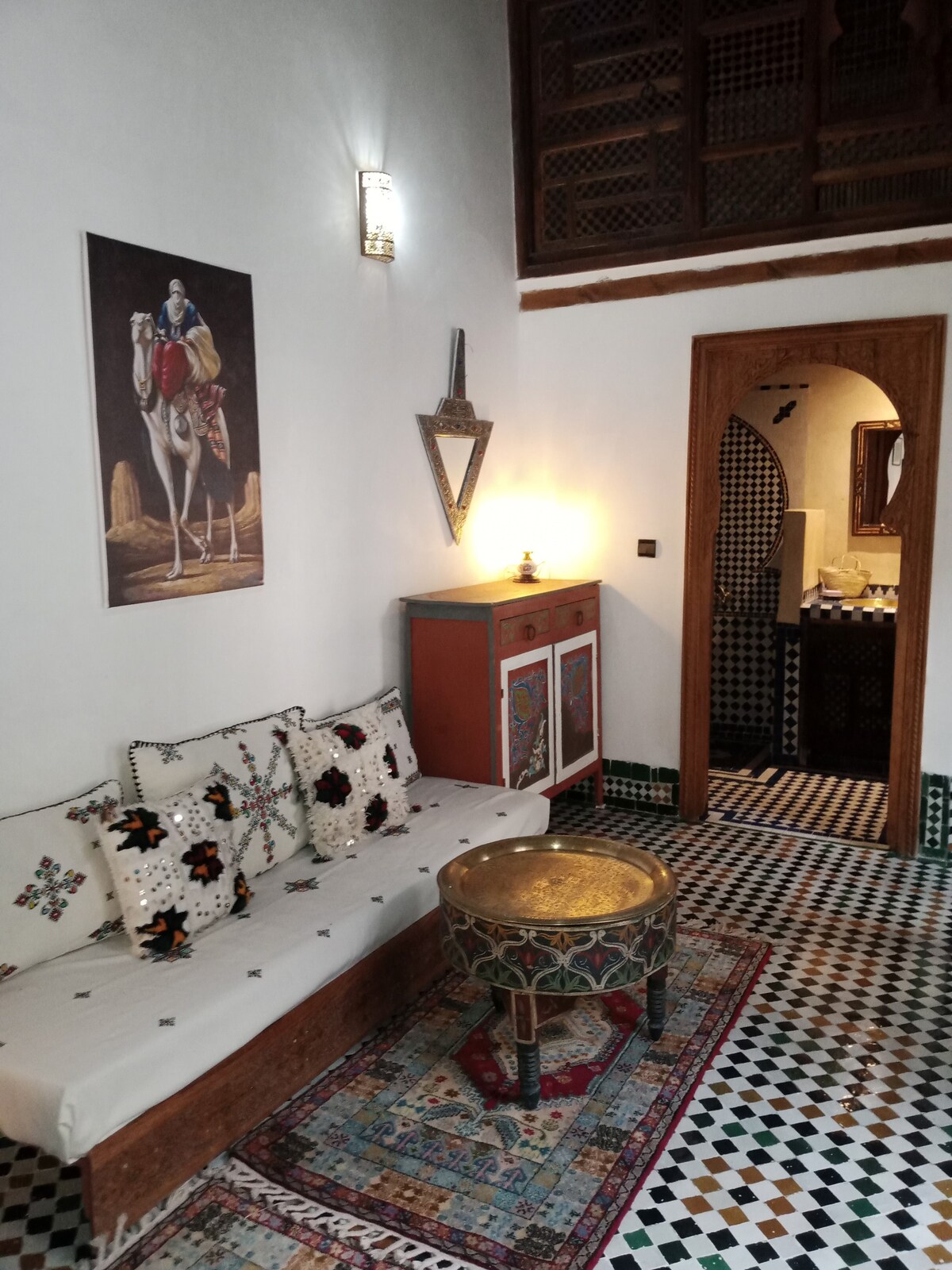 Ada - Old Fez - Place Seffarine的卧室