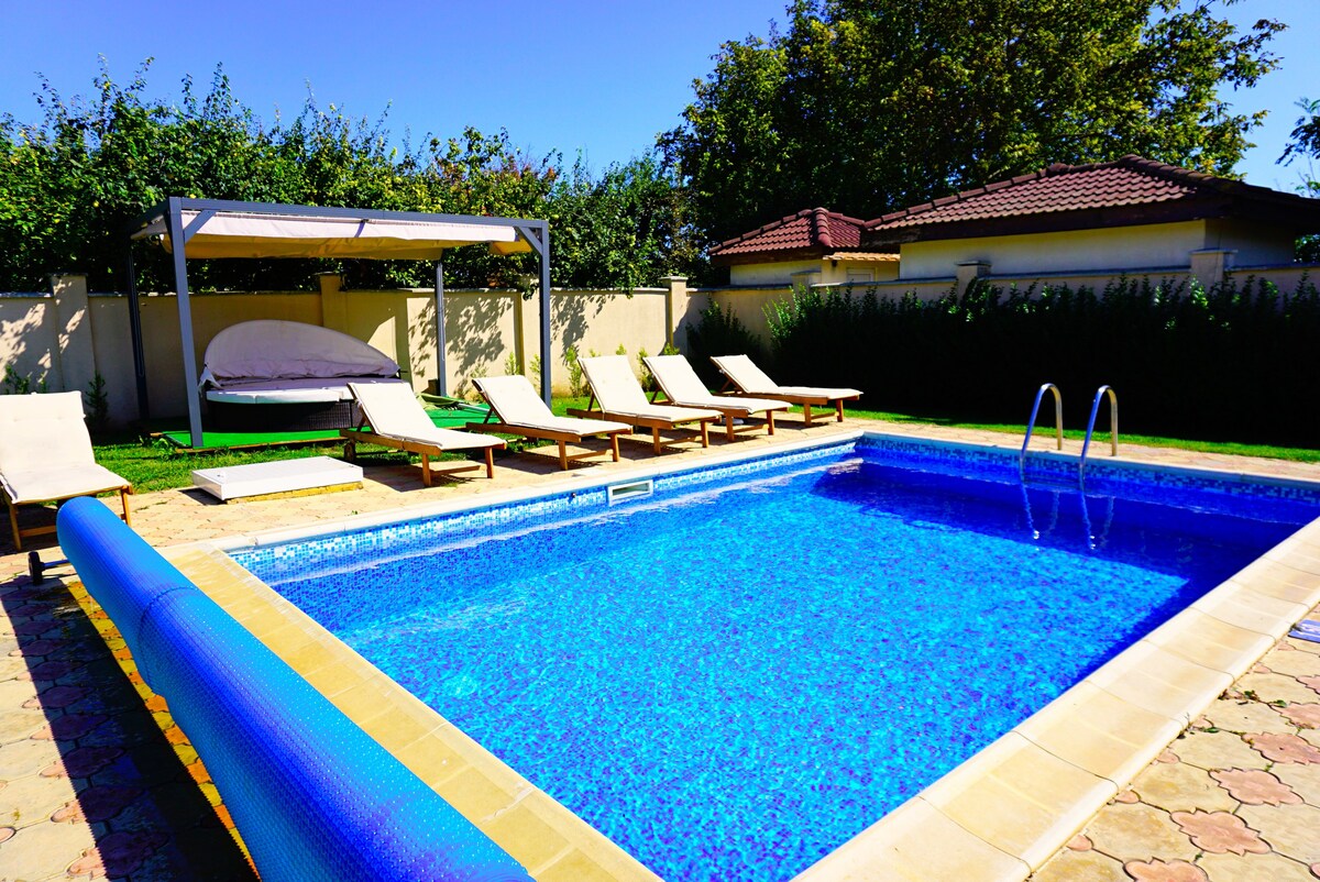 Villa Kaliakra with private pool to Bolata beach