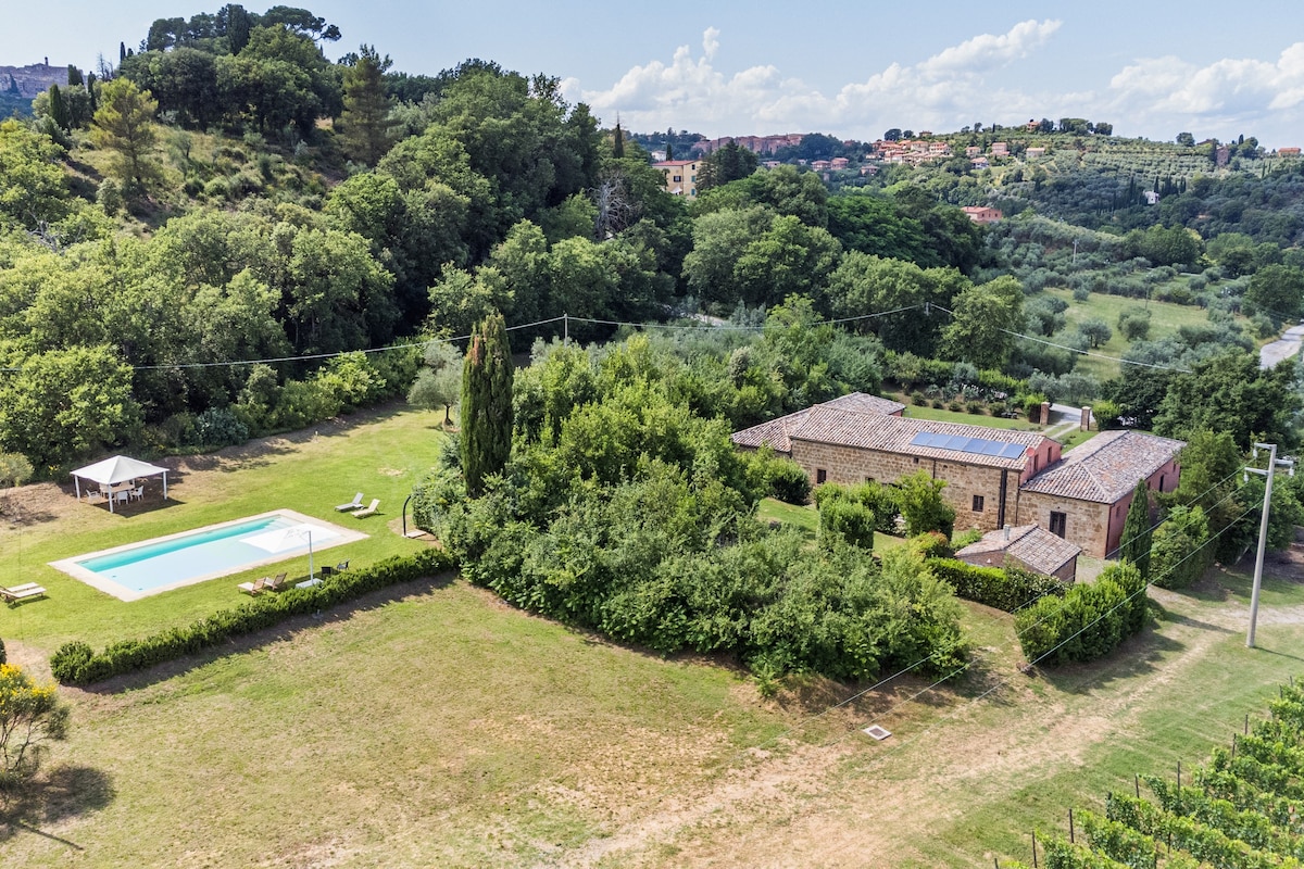 Villa Boschetto-With private pool in Montepulciano