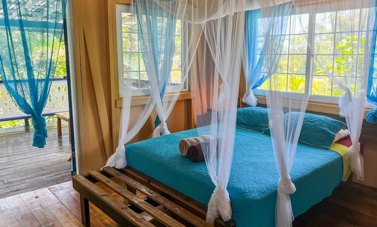 Best oceanview in traditional caribbean guesthouse