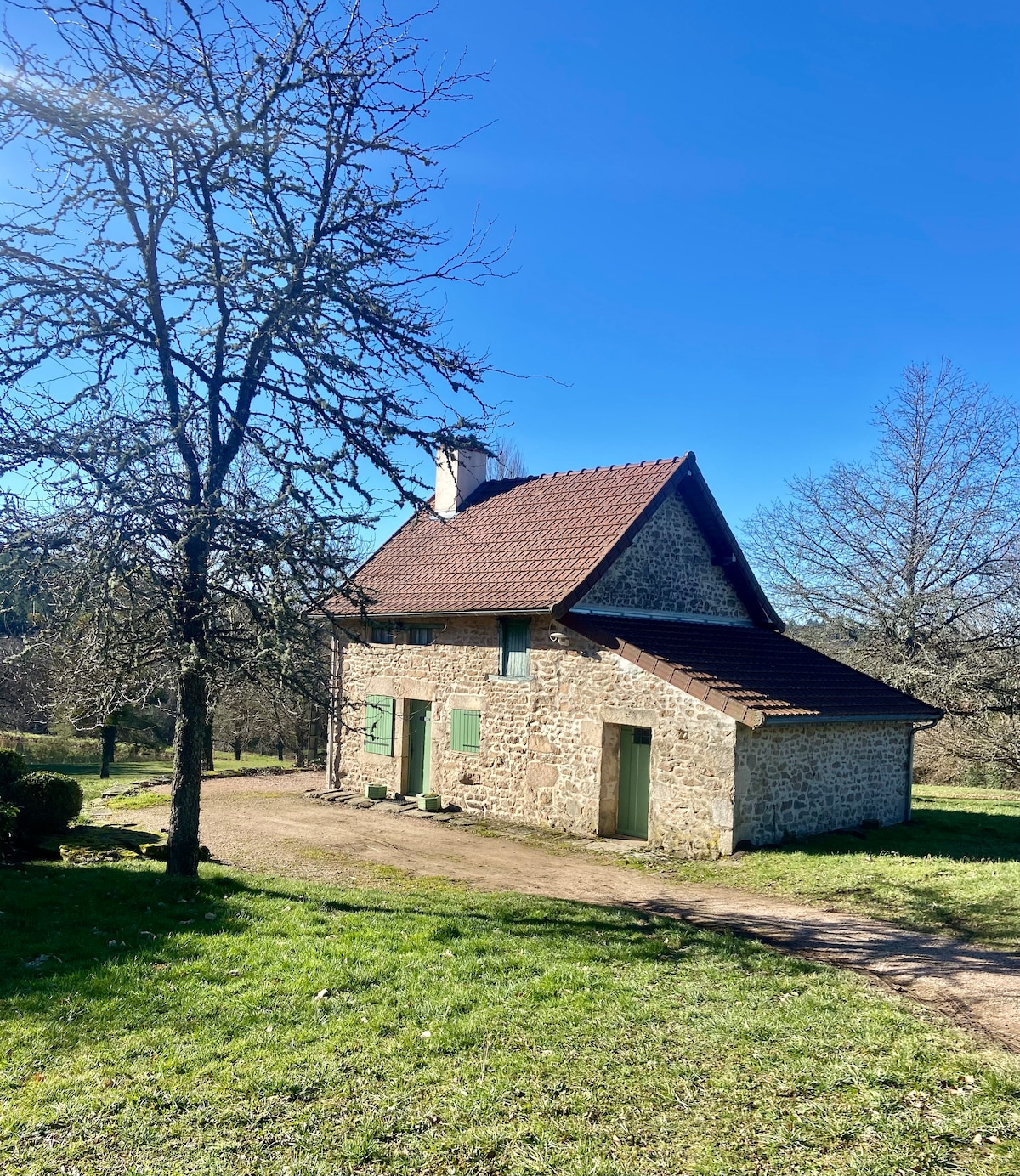 MORVAN, LA PASTOURELLE ON THE LEAVE