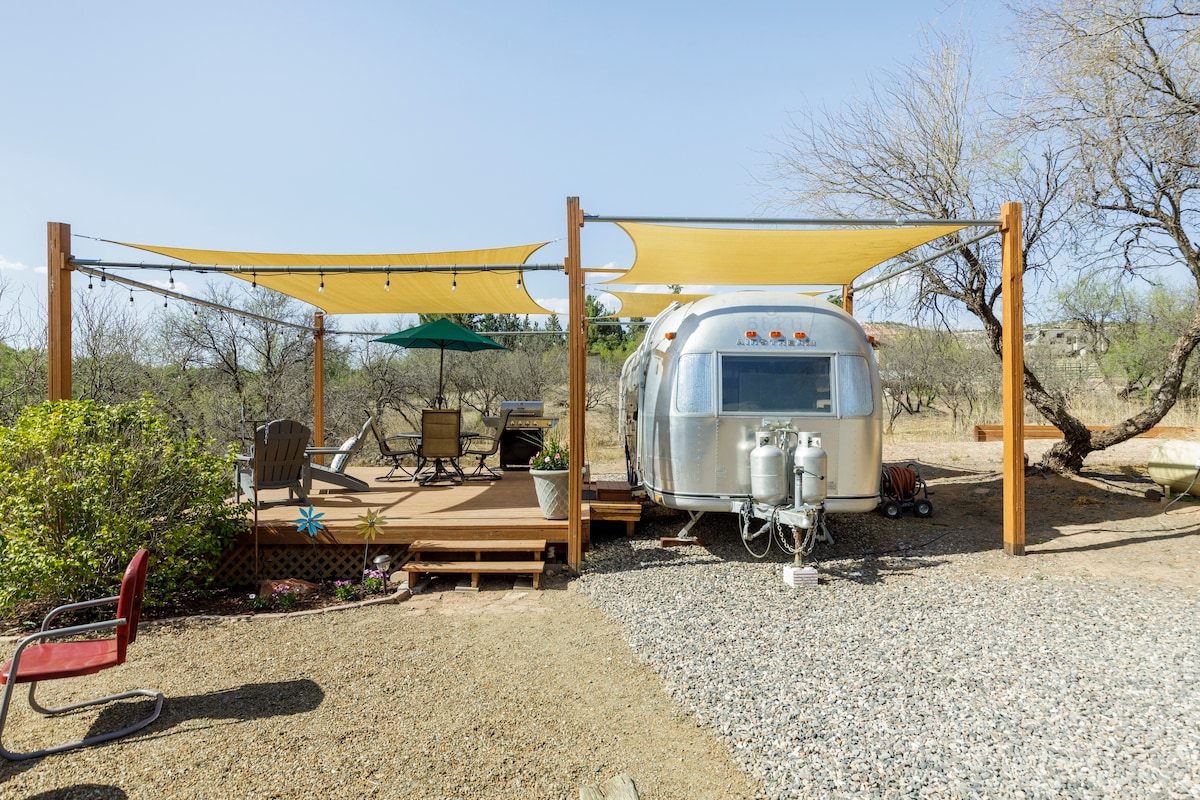 Airstream River Front Hideaway