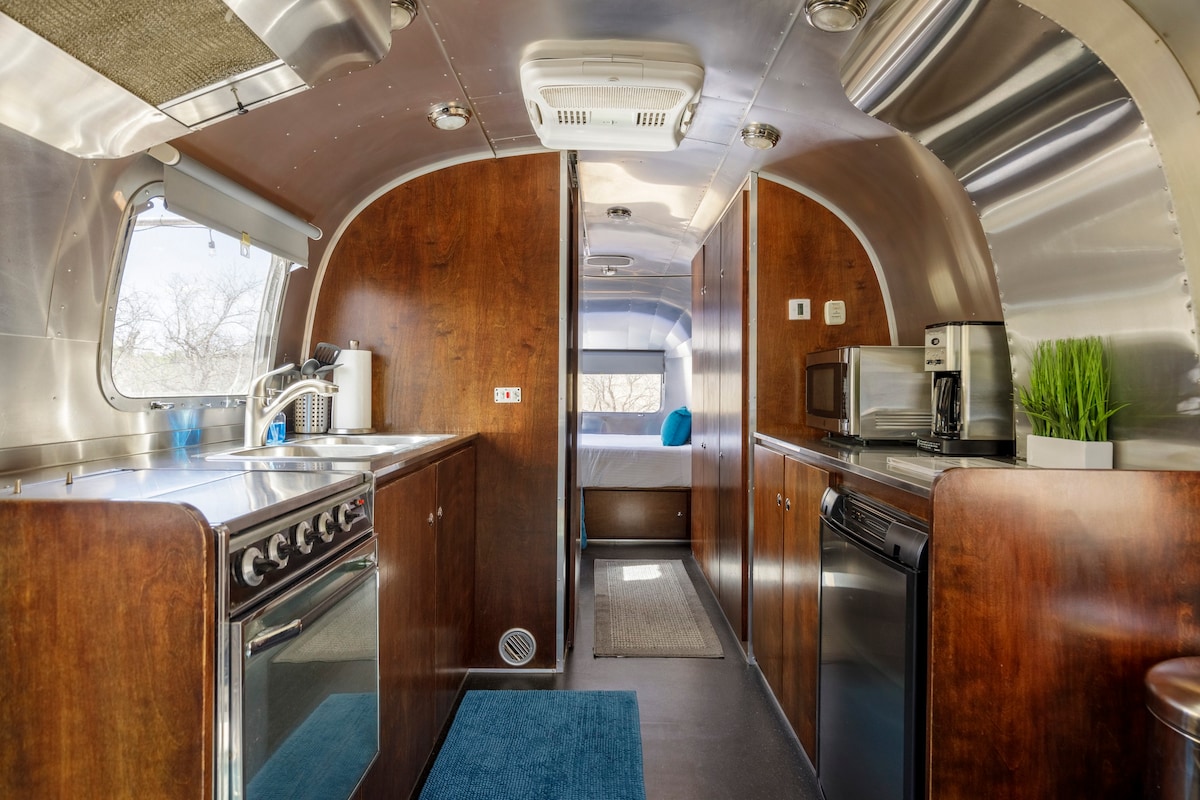 Airstream River Front Hideaway