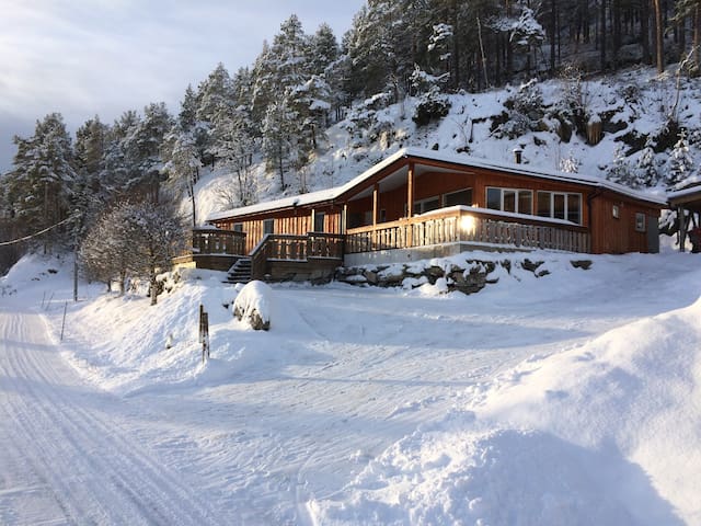 Bœverfjord的民宿