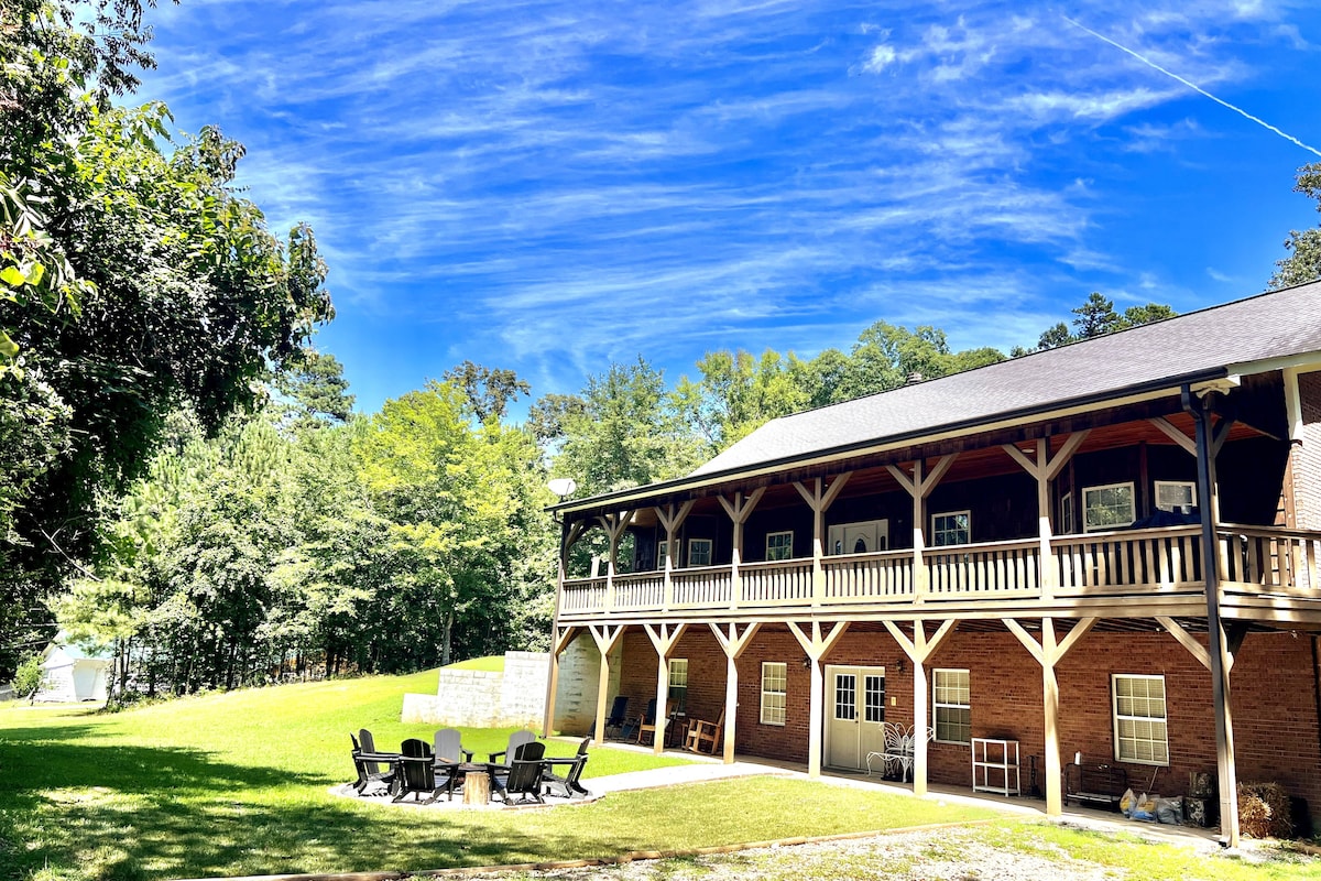 Lake Point Retreat