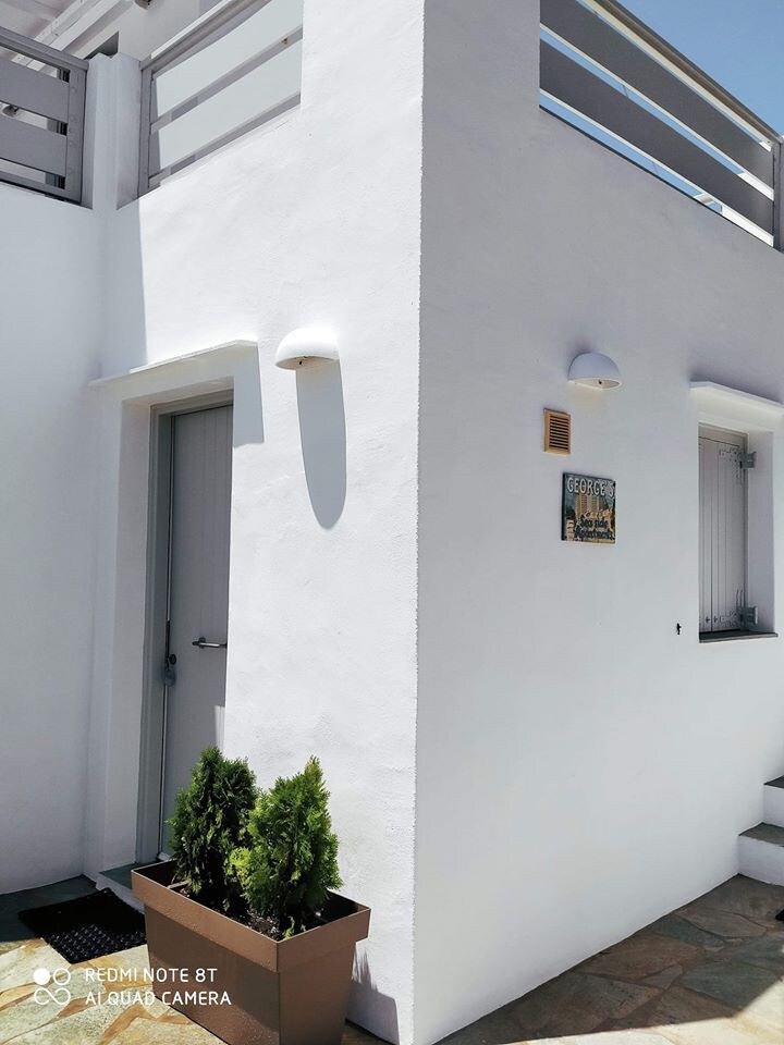 George's Seaside Apartments Sifnos - upper floor