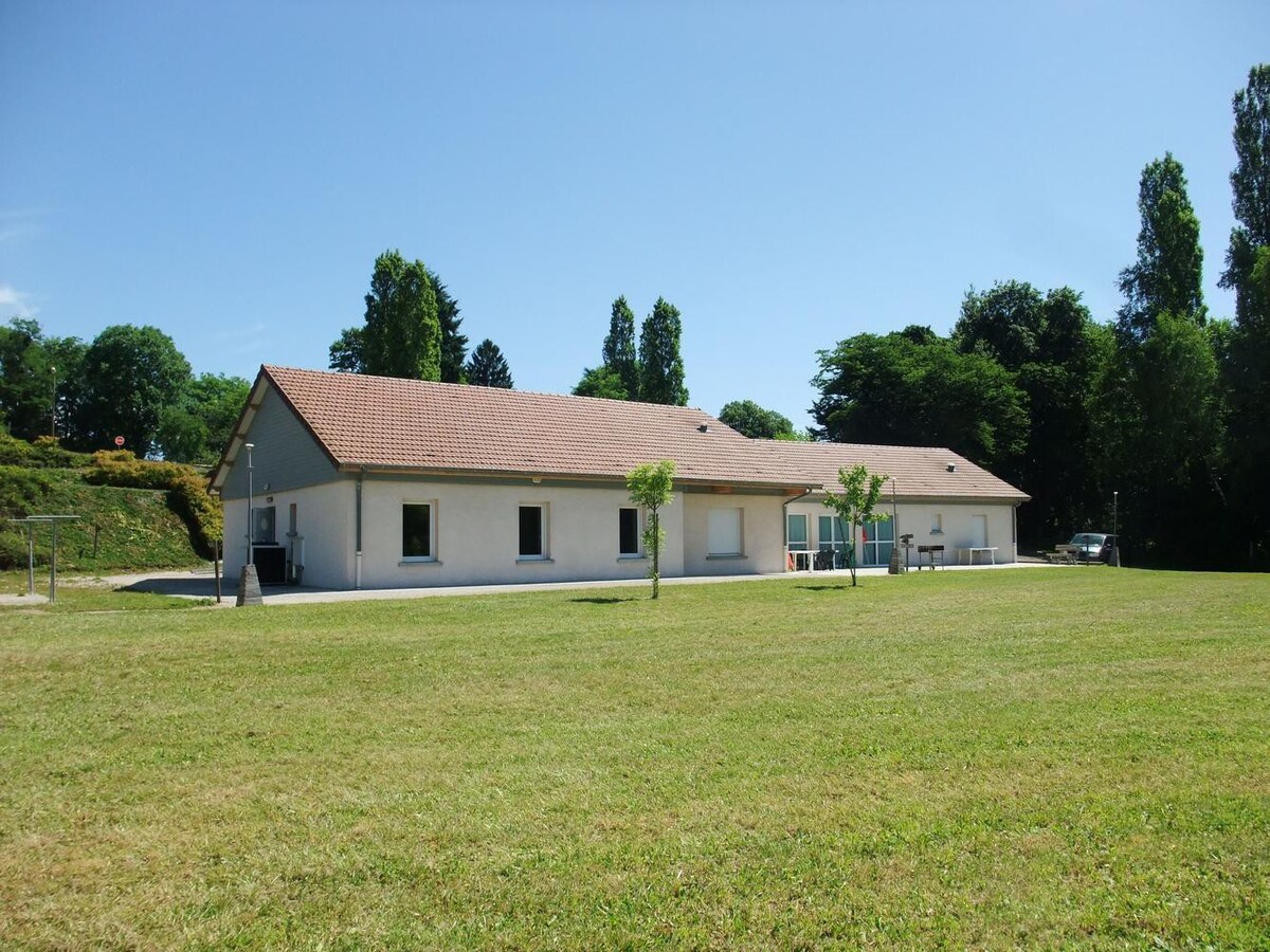 Gîte pour 15 personnes à Larians