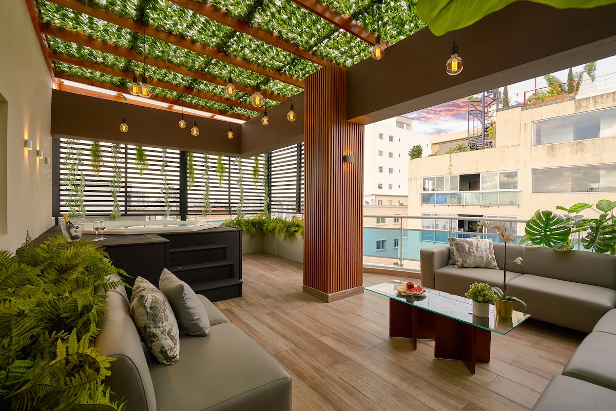 Piantini豪华顶层公寓，配备Sunroof露台和按摩浴缸