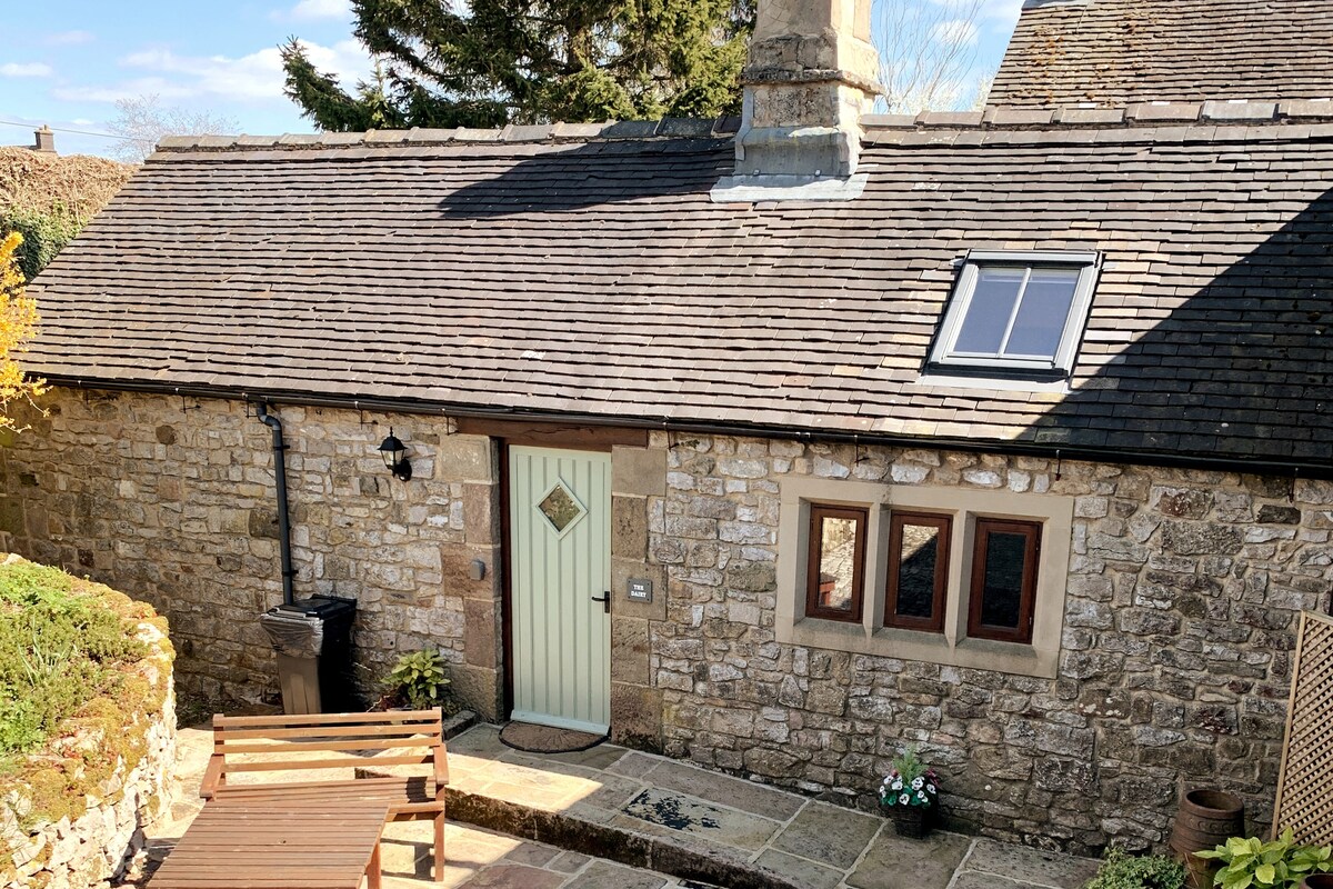 Chestnut Farm Holiday Cottages- The Dairy-Sleeps 2