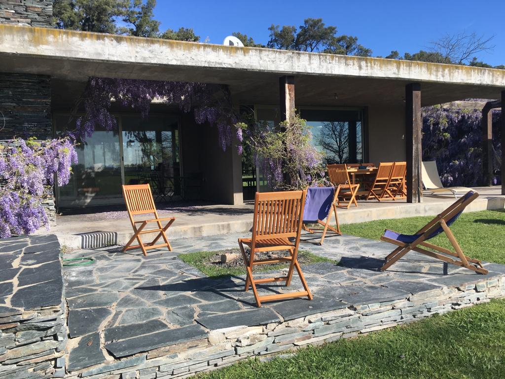 Casa en el campo. Barrio de Chacras Benquerencia