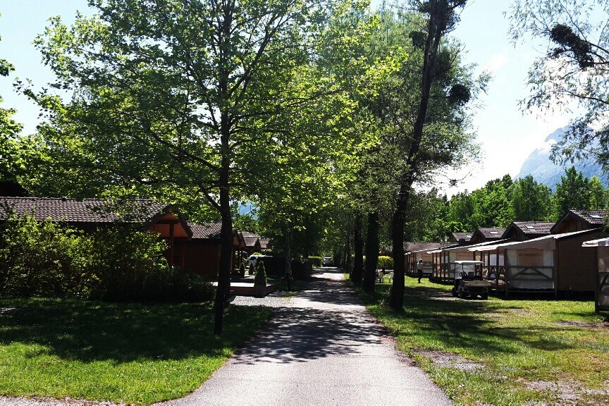 Love Lake Annecy Cabin