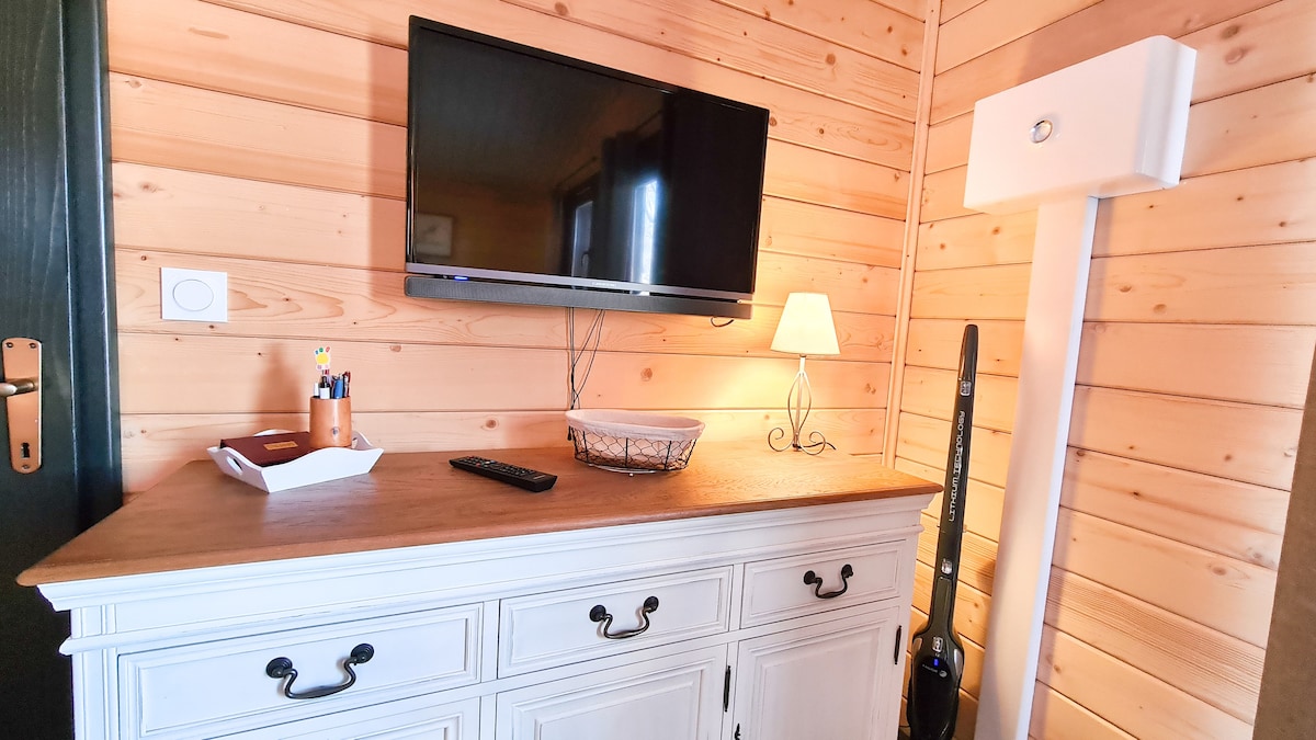 Chalet en bois cosy et haut de gamme - La Belette