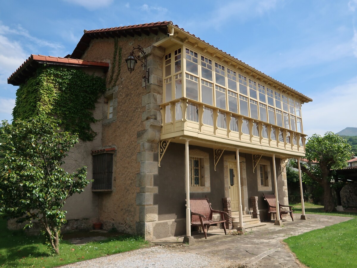 LA CASONA DE DON ELÍAS