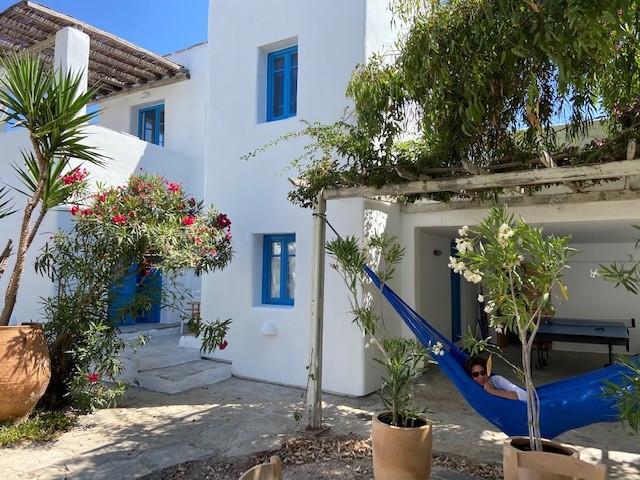 Maison les pieds dans l'eau, vue mer et piscine