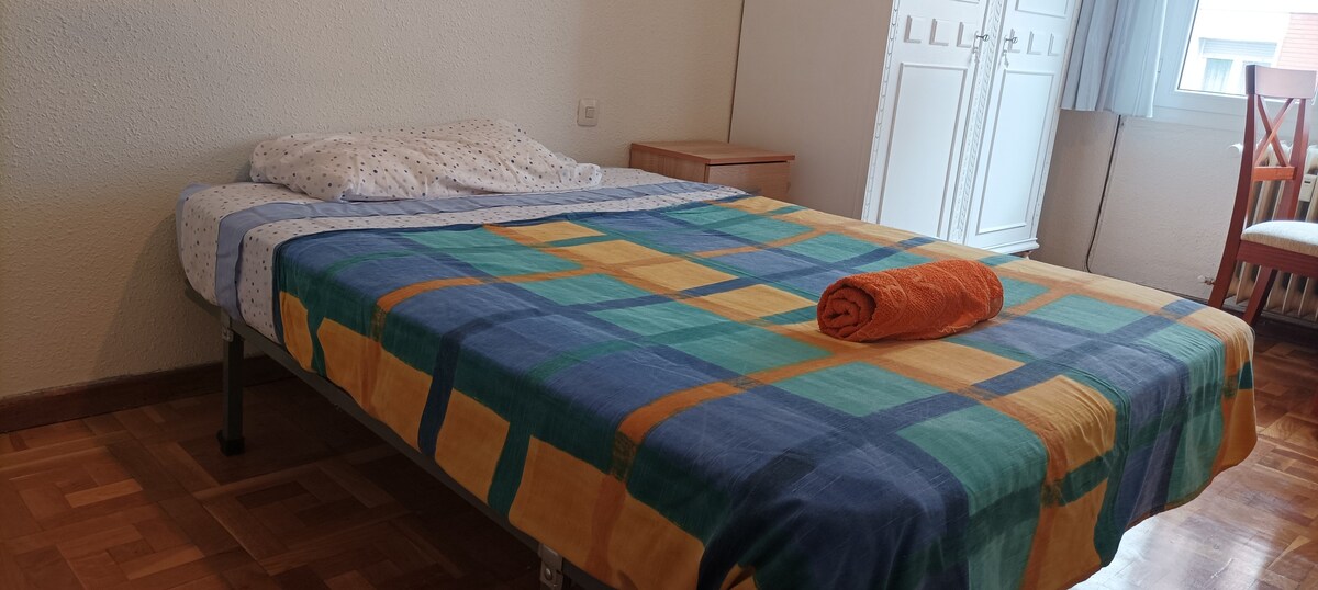 Double room to rent in Pamplona