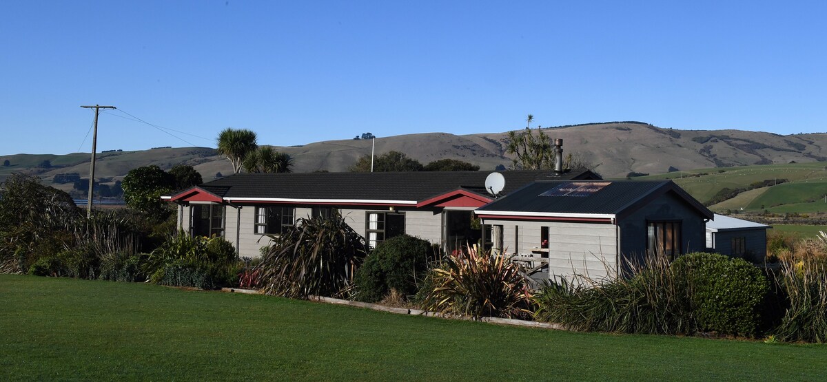 Catlins River Station House