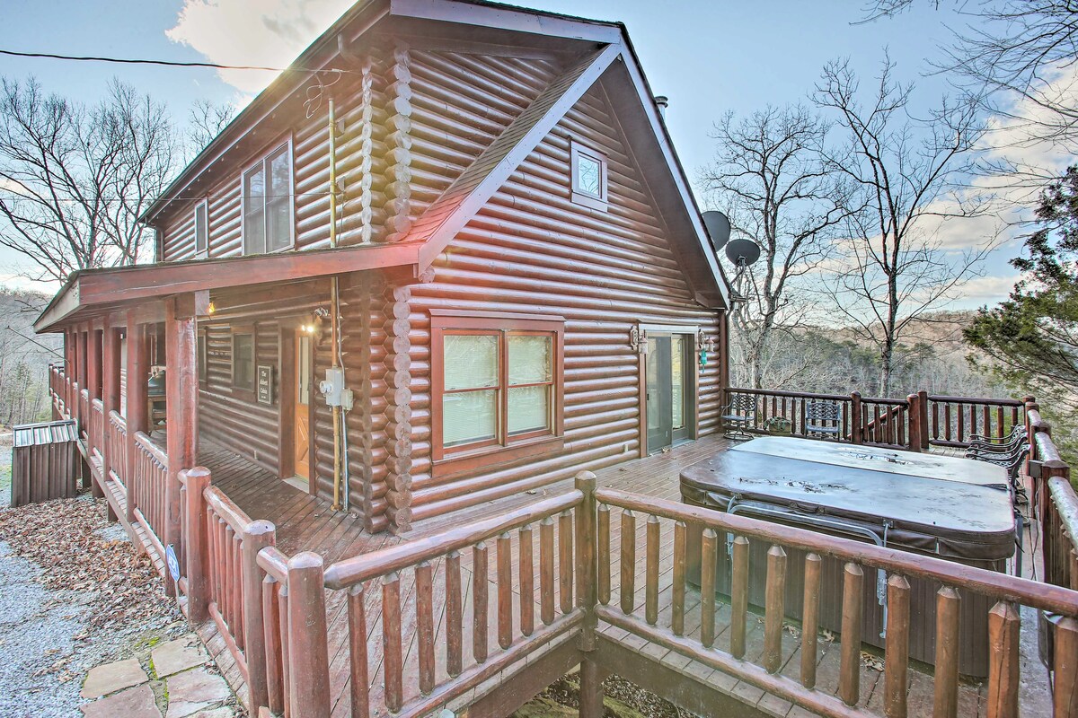 Lakefront Cabin at Dale Hollow Lake!