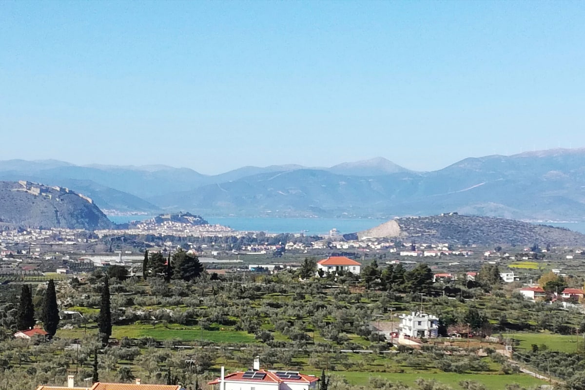 Nafplio House ，可欣赏美景