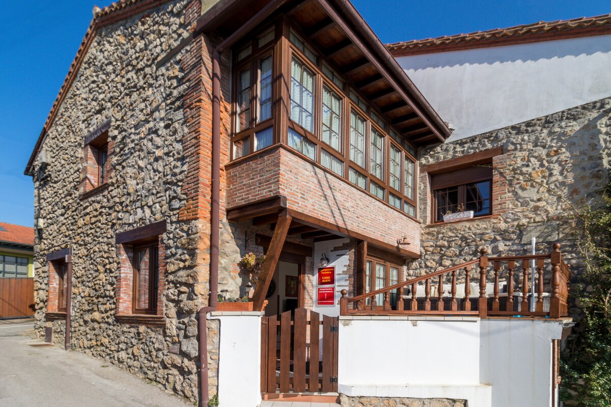 Casa Juani, La Campa. Comillas Historic Casco