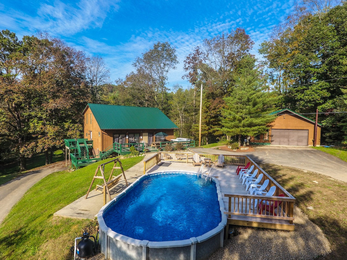 Pines Lodge at Sand Run Lake in WNF, Hocking Hills