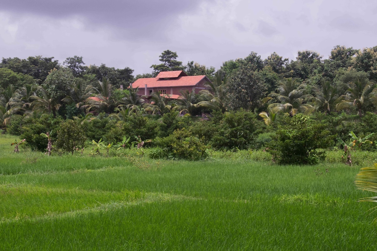 Arwa Farms ，占地7英亩的有机度假胜地@ Dahanu