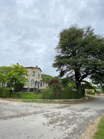 Châteauneuf-de-Chabre的民宿