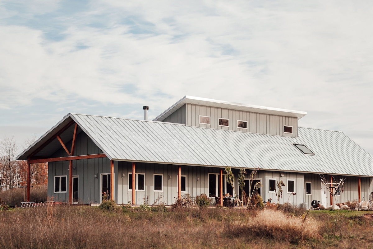 J2 Farm Guest House