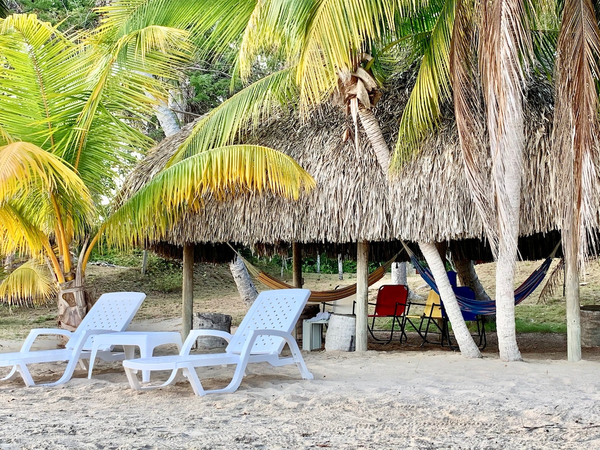 Private Beach Getaway near Cartagena with WiFi