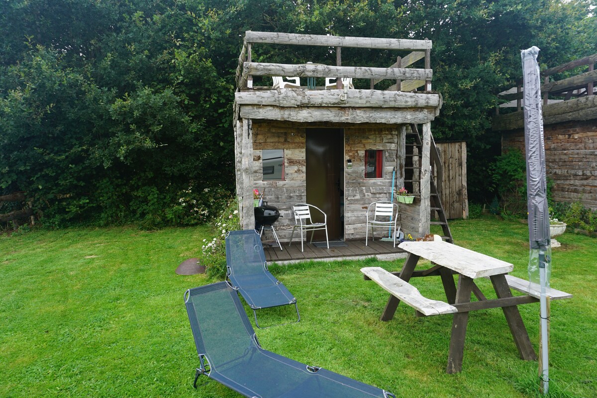 La Porte Camping - Daisy小屋的木制小屋。